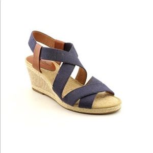 Lucky Brand Keane Casual Wedges